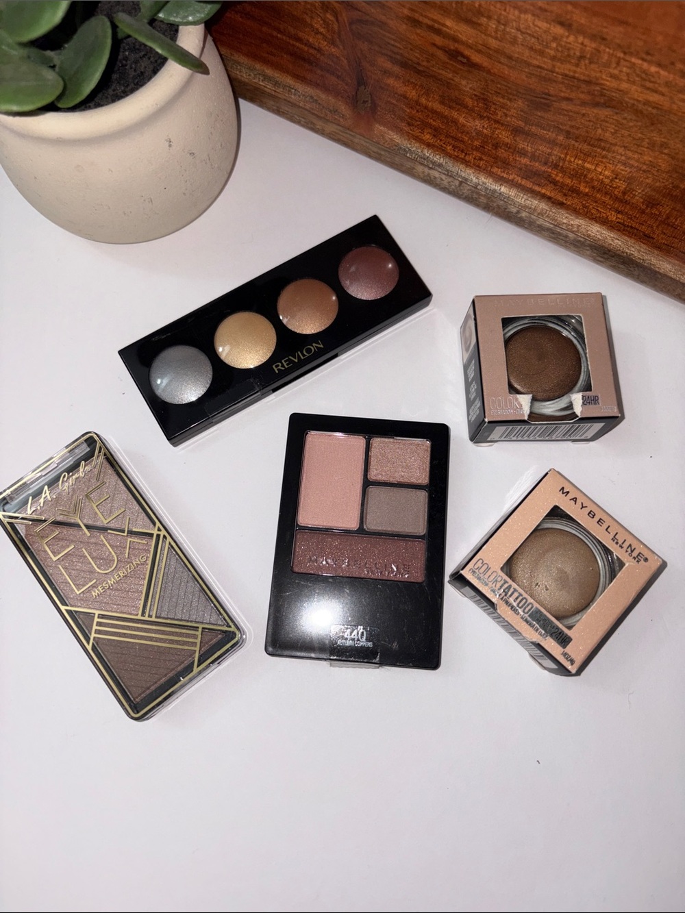 LOT Maybelline Revlon L.A.Girls Neutral Brown & Taupe Eyeshadow Singles and Quad